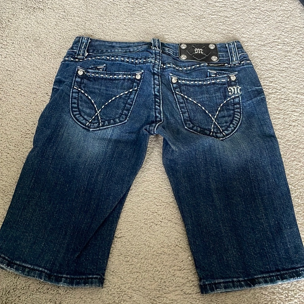 Miss Me Bermuda style JW5306M size 27